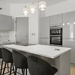 Vikings Duplex Next To Minster With Parking Йорк